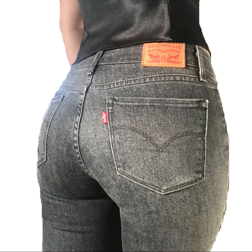 Levi’s Med Rise Dark Grey Jeans